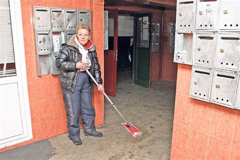 angajez femeie de serviciu ploiesti|Locuri de munca femeia de serviciu in Ploiesti